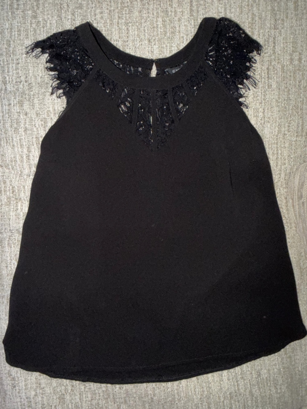 Women's Black Lace Trim Sleeveless Top